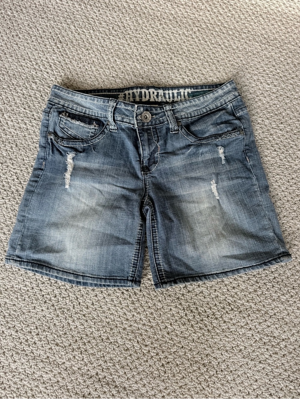 Y2K vintage Hydraulic Women's Faded Blue Distressed Lowrise long Denim Shorts